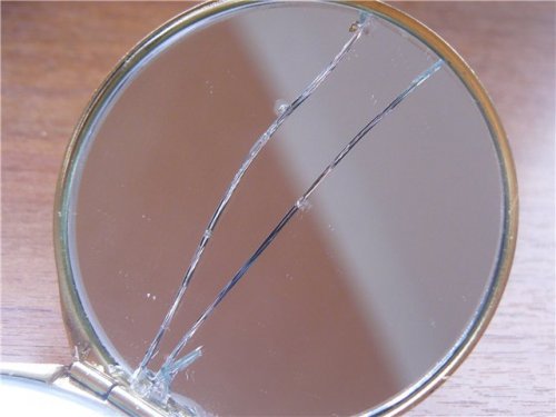 Что можно сделать из разбитого зеркала