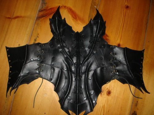 http://dreamworlds.ru/uploads/posts/2009-07/thumbs/1248244072_drow_corset_by_sharpener.jpg
