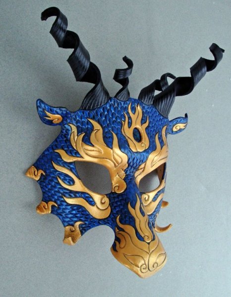 Драконьи маски от merimask